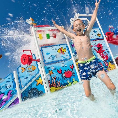 Mobile Homes Premium Relax Park Umag By Camp4You Karigador Eksteriør billede
