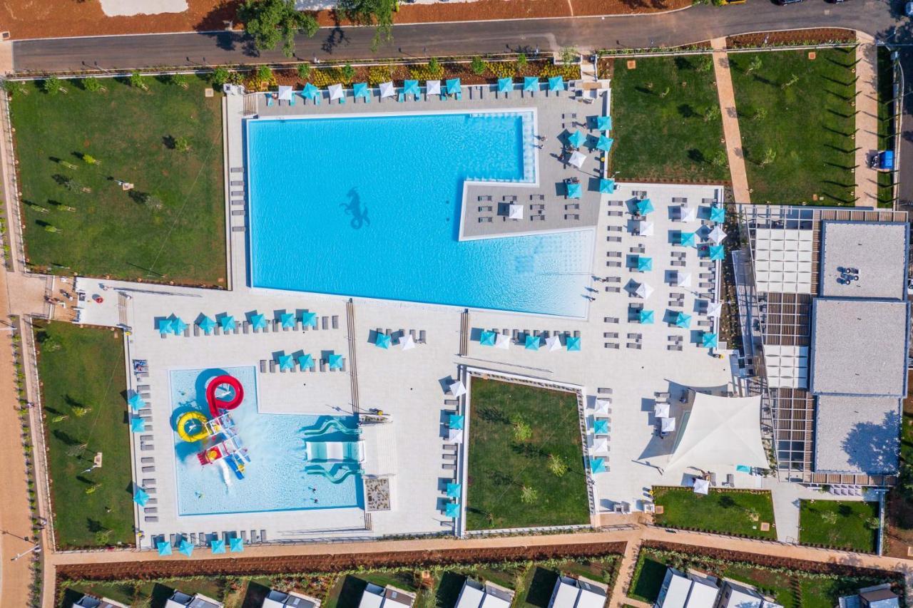 Mobile Homes Premium Relax Park Umag By Camp4You Karigador Eksteriør billede